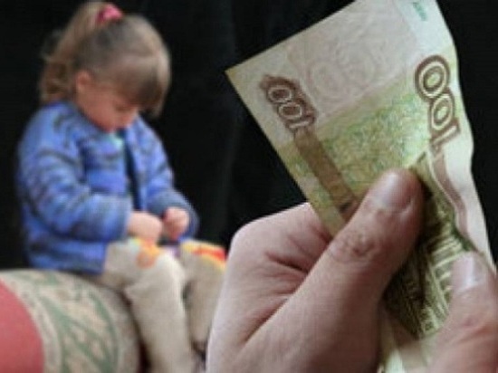 Жительница района осуждена за неуплату без уважительных причин в нарушение решения суда средств на содержание несовершеннолетних детей.